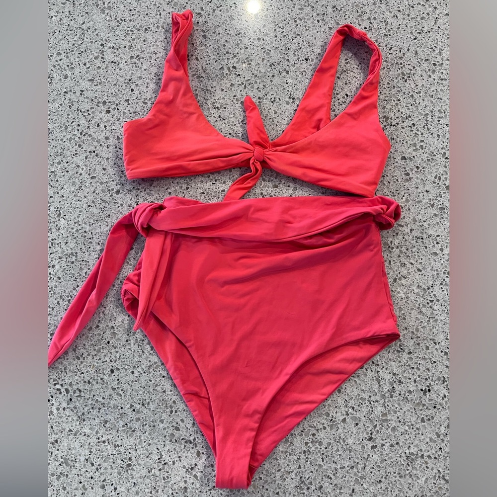 Dippin Daisy’s red/orange bikini